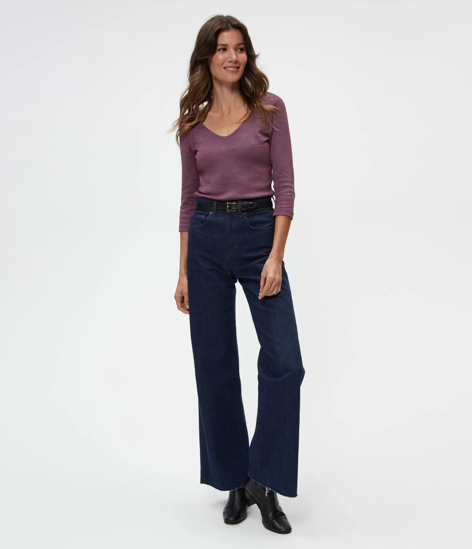 angelina_shine_vneck_tee_13.webp Michael Stars Angelina Shine V-Neck Tee- T-Shirts | Shine T-Shirts
