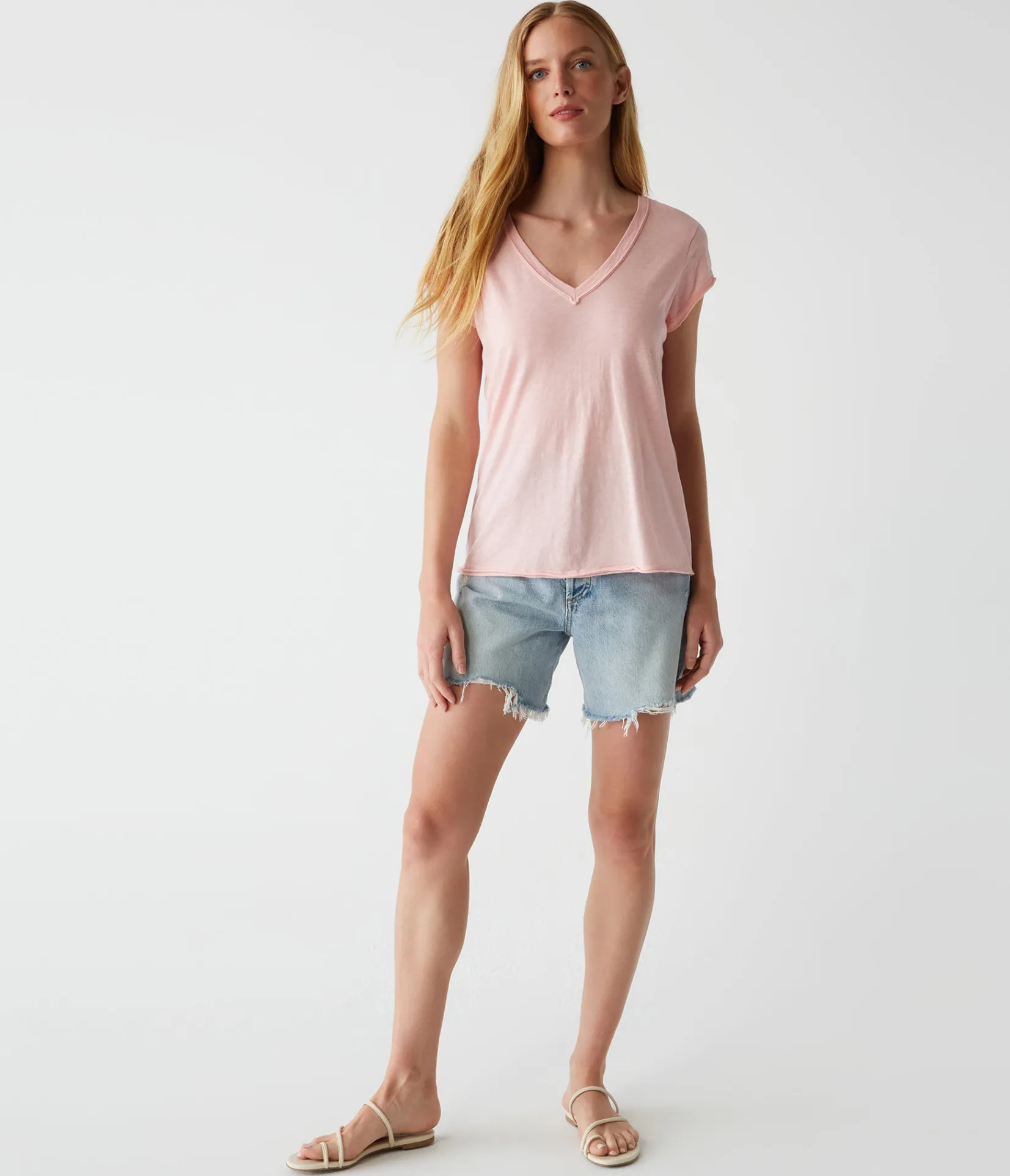 baxter_vneck_tee_21.webp Michael Stars Baxter V-Neck Tee- T-Shirts | Supima Cotton T-Shirts