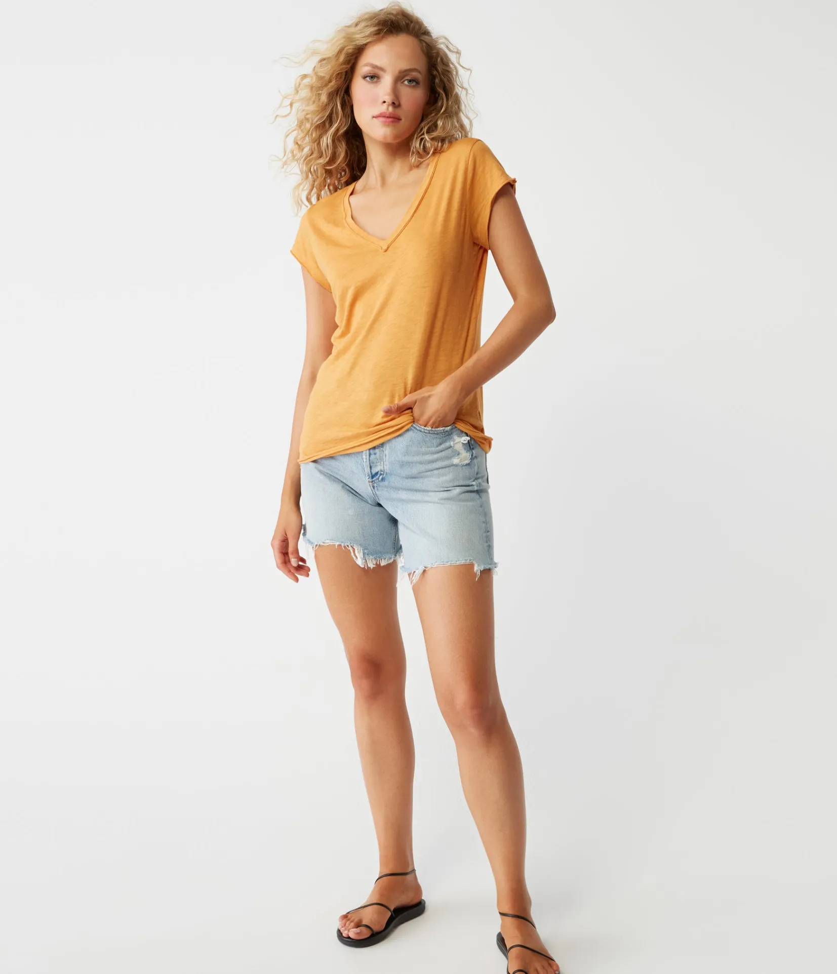 baxter_vneck_tee_9.webp Michael Stars Baxter V-Neck Tee- T-Shirts | Supima Cotton T-Shirts