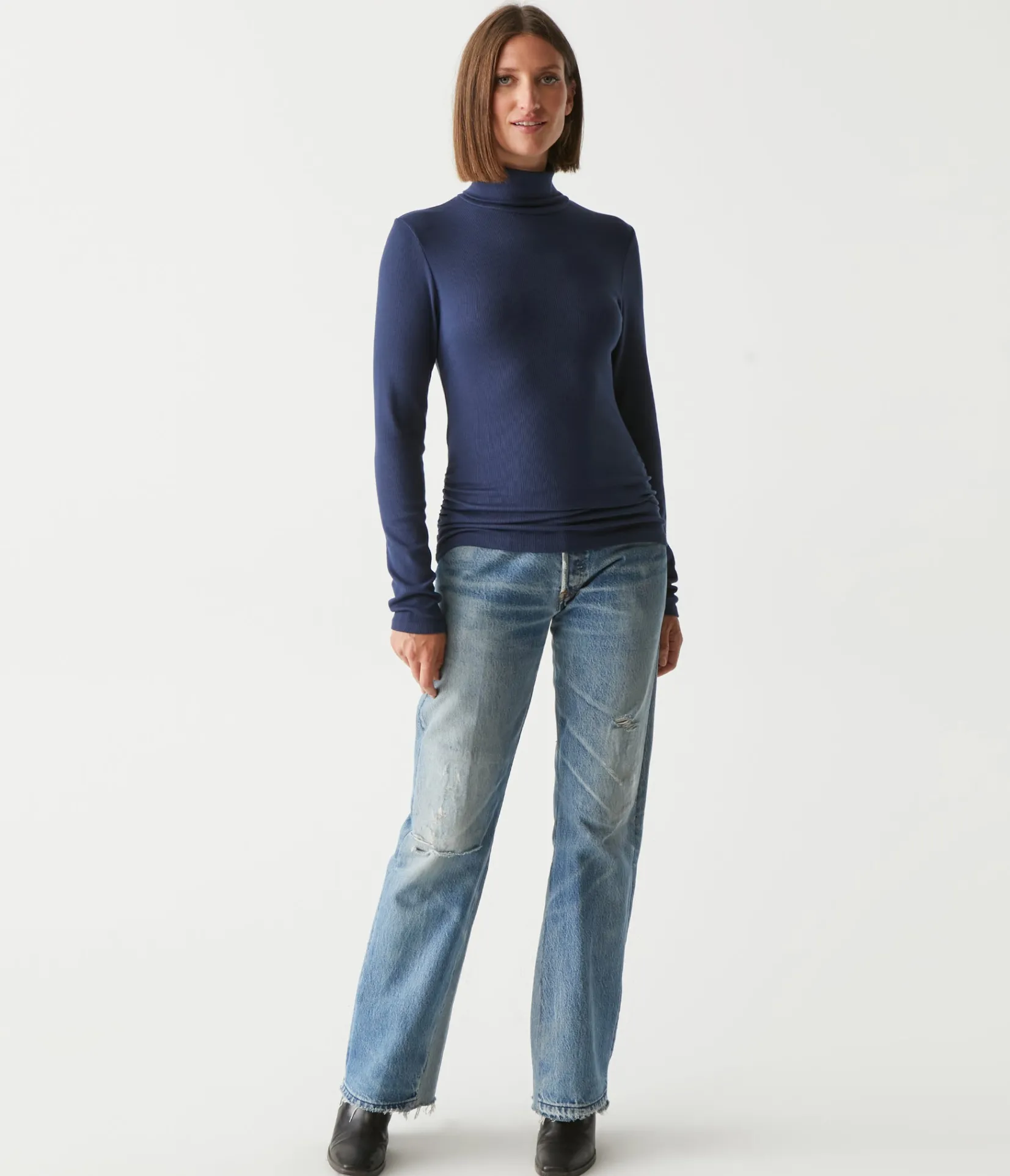 beck_ribbed_turtleneck_21.webp Michael Stars Beck Ribbed Turtleneck- T-Shirts | Ultra Rib T-Shirts