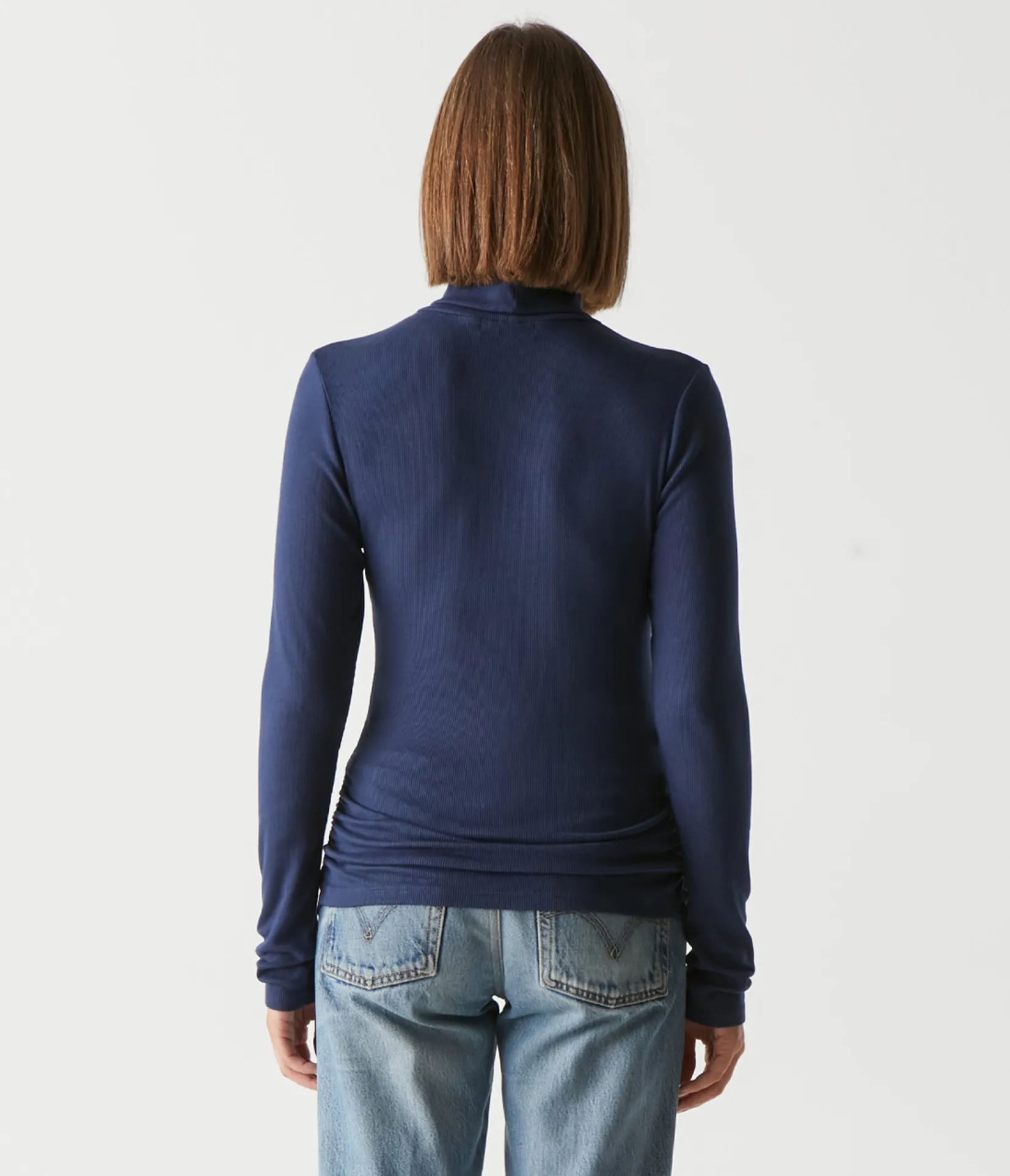 beck_ribbed_turtleneck_23.webp Michael Stars Beck Ribbed Turtleneck- T-Shirts | Ultra Rib T-Shirts