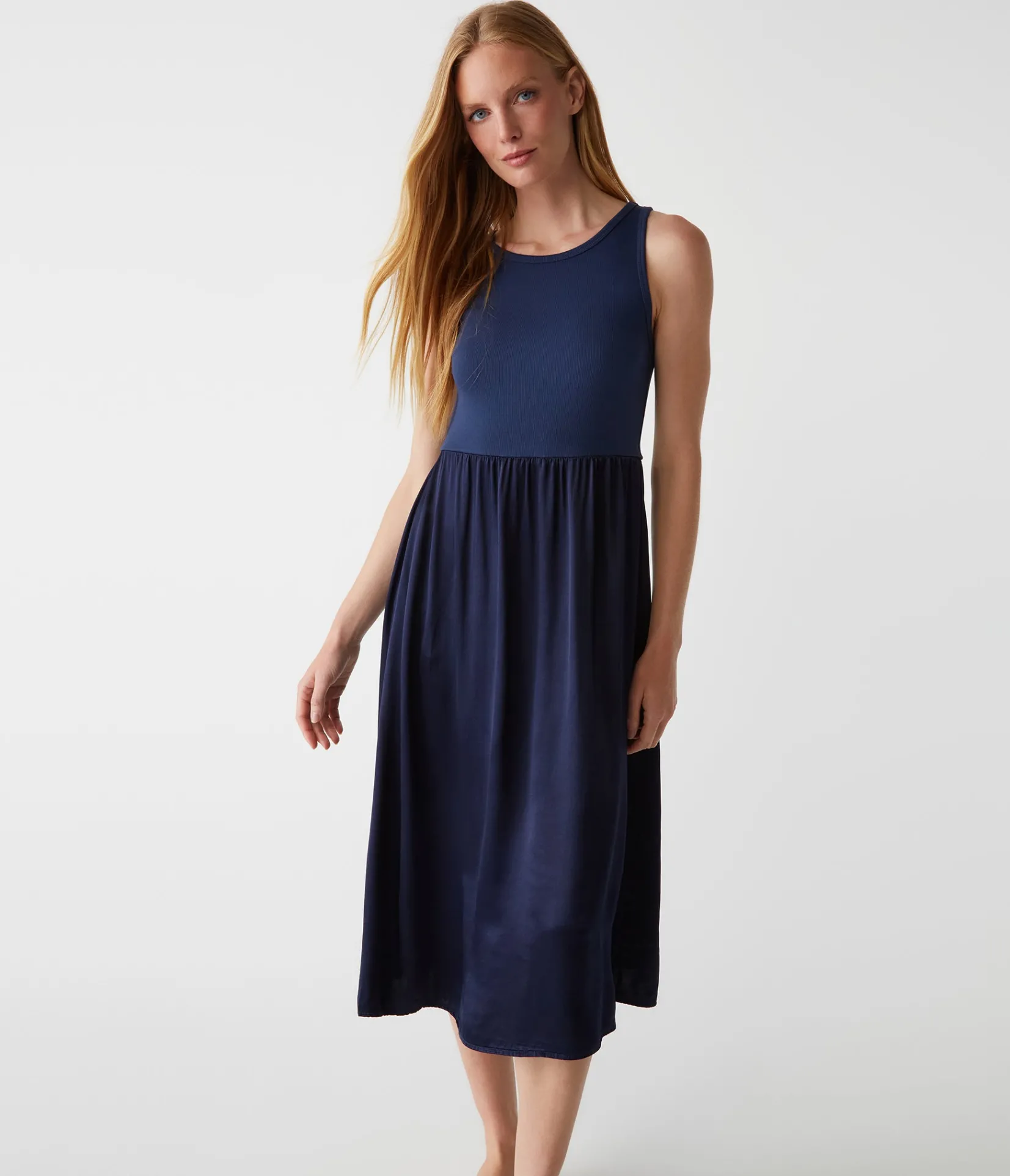 bridgette_midi_dress_13.webp Michael Stars Bridgette Midi Dress- Dresses | Midi Dresses