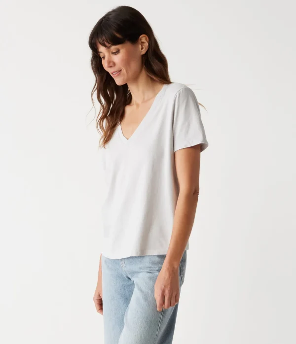 Michael Stars Daria V-Neck Tee- T-Shirts | Daily T-Shirts