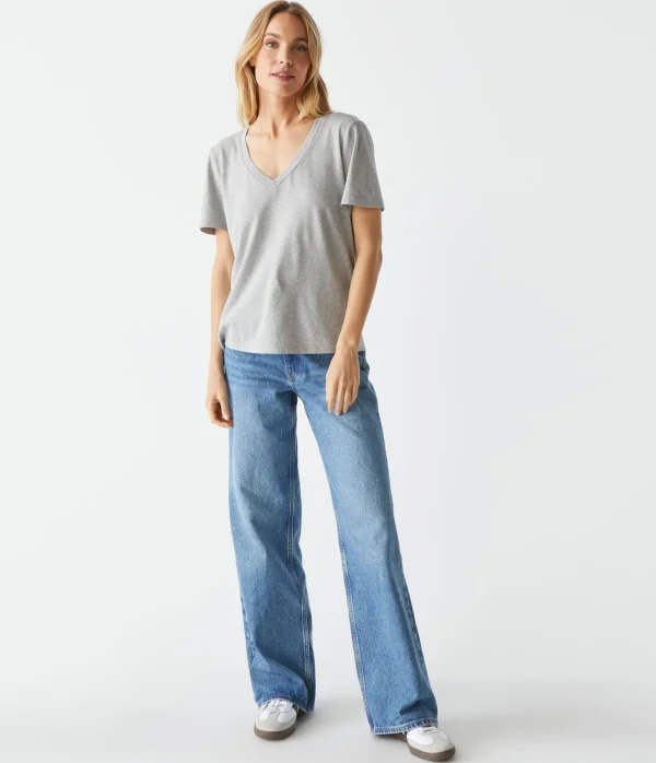 Michael Stars Daria V-Neck Tee- T-Shirts | Daily T-Shirts