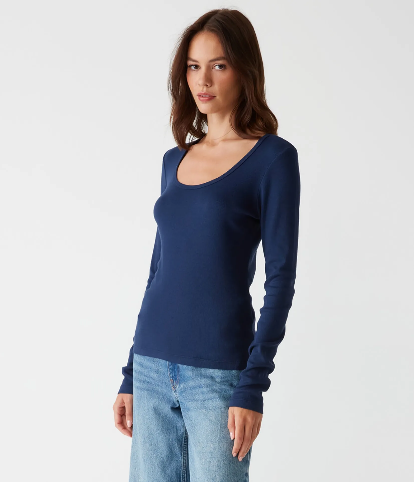 emilia_scoop_neck_tee_22.webp Michael Stars Emilia Scoop Neck Tee- T-Shirts | Ultra Rib T-Shirts