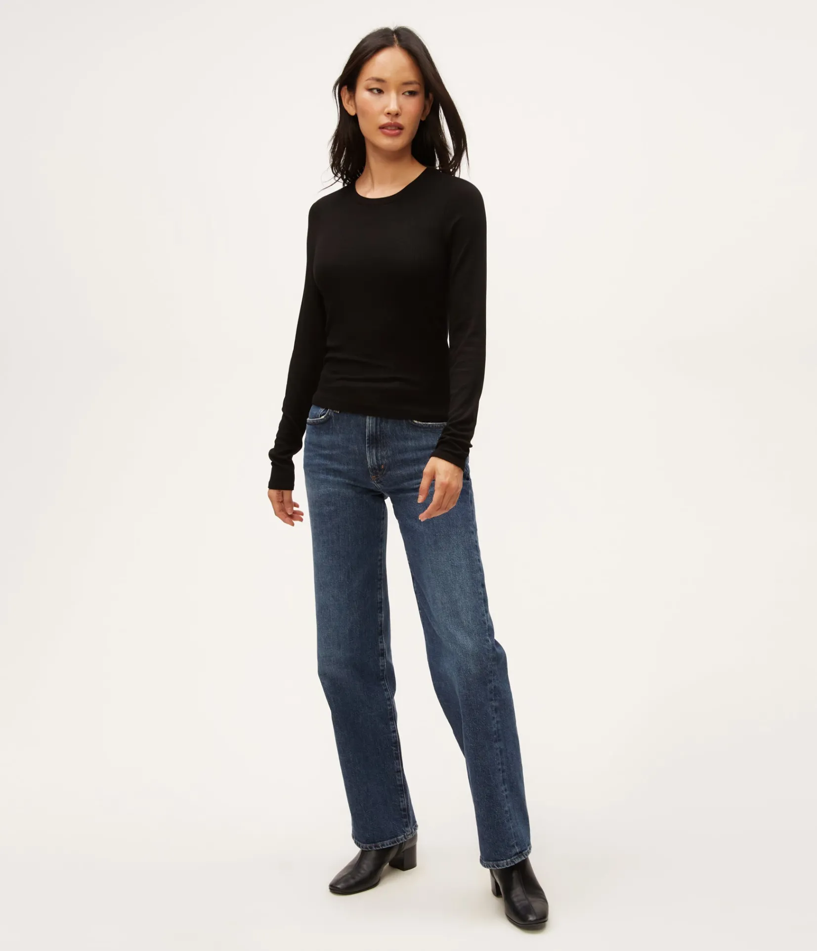 finn_crew_neck_top_9.webp Michael Stars Finn Crew Neck Top- T-Shirts