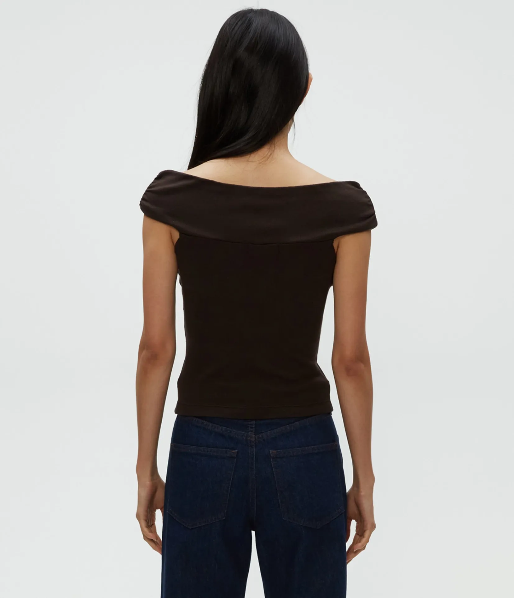 gabbriette_twist_front_top_13.webp Michael Stars Gabbriette Twist Front Top- Tops, Blouses & Shirts | Ultra Rib T-Shirts