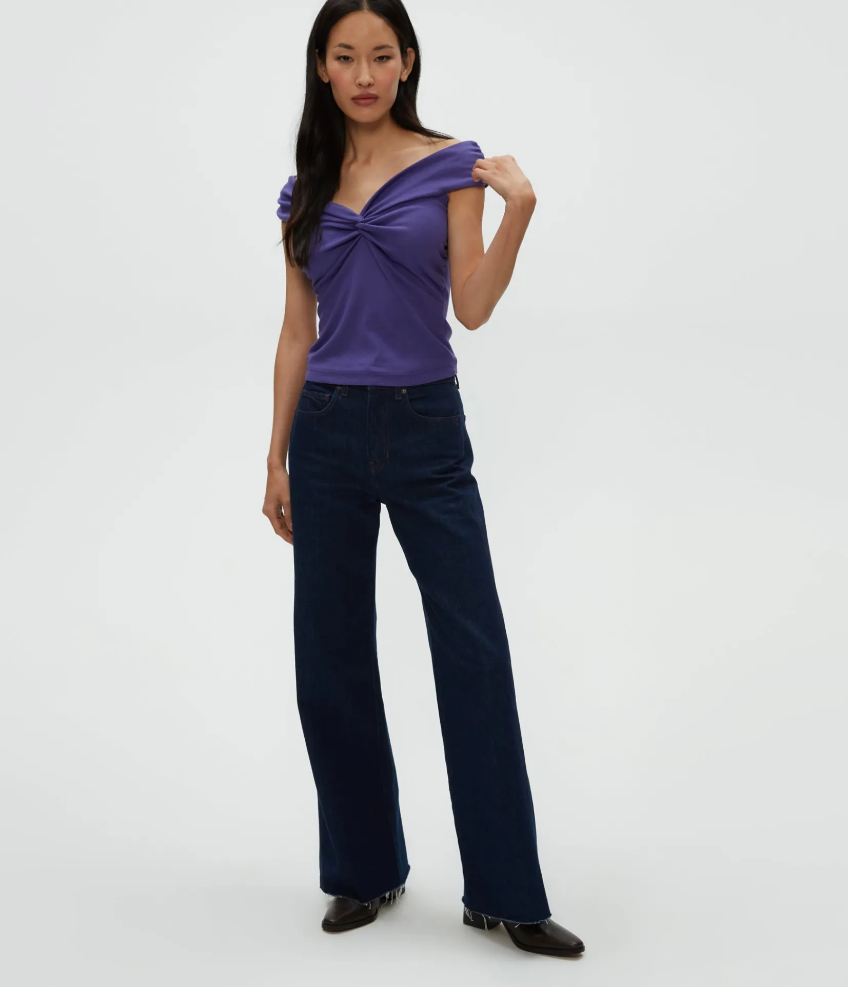 gabbriette_twist_front_top_15.webp Michael Stars Gabbriette Twist Front Top- Tops, Blouses & Shirts | Ultra Rib T-Shirts