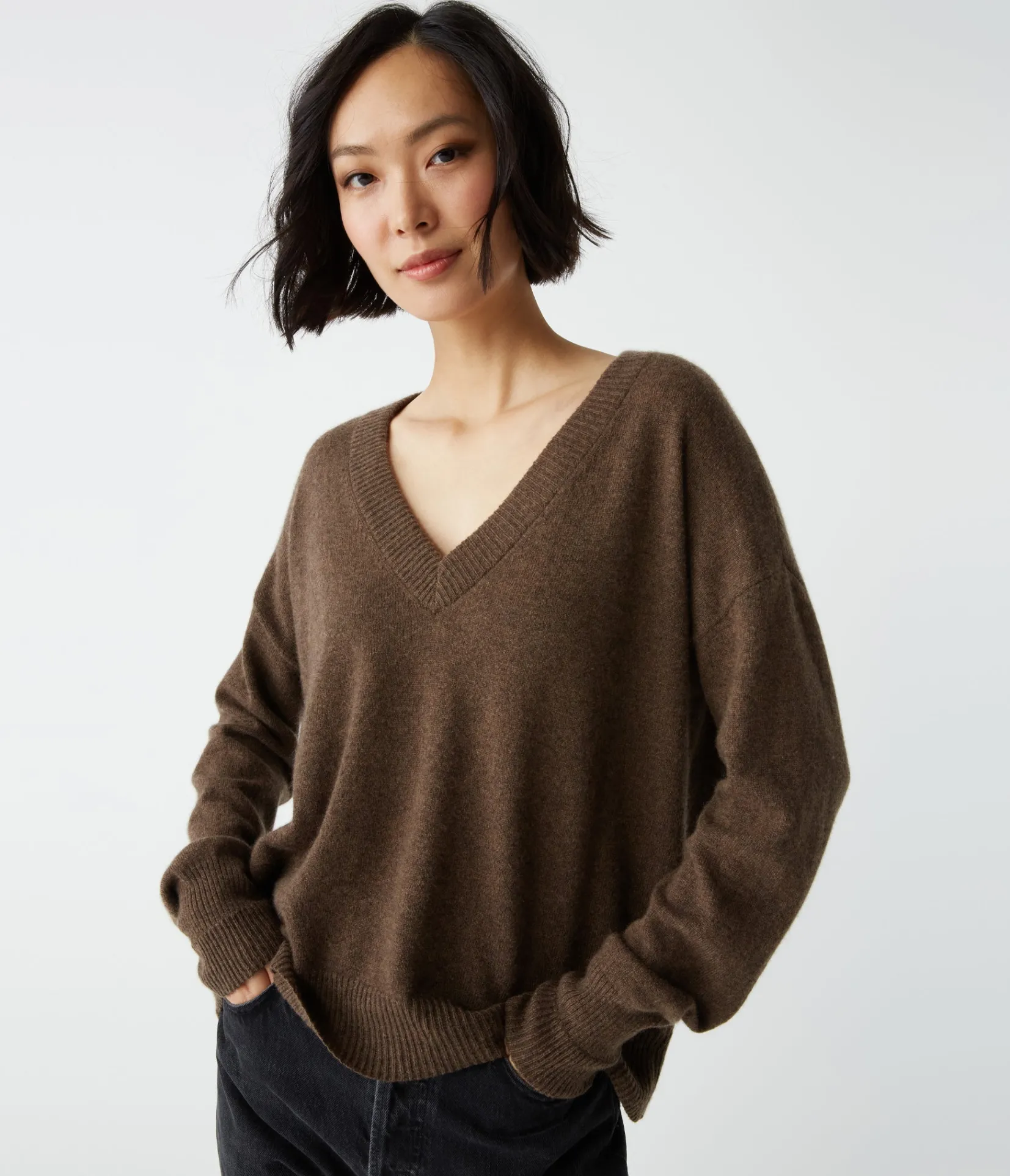 gemma_vneck_cashmere_sweater_24.webp Michael Stars Gemma V-Neck Cashmere Sweater- Sweaters & Cardigans