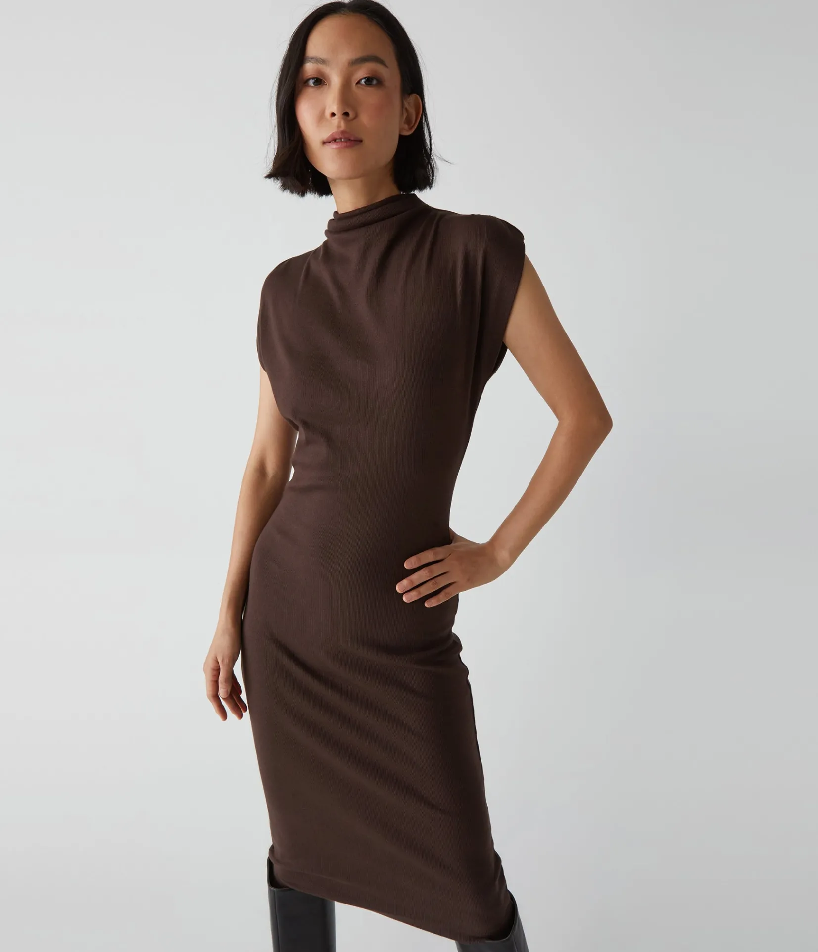 iolanda_power_shoulder_dress_8.webp Michael Stars Iolanda Power Shoulder Dress- Dresses | Midi Dresses