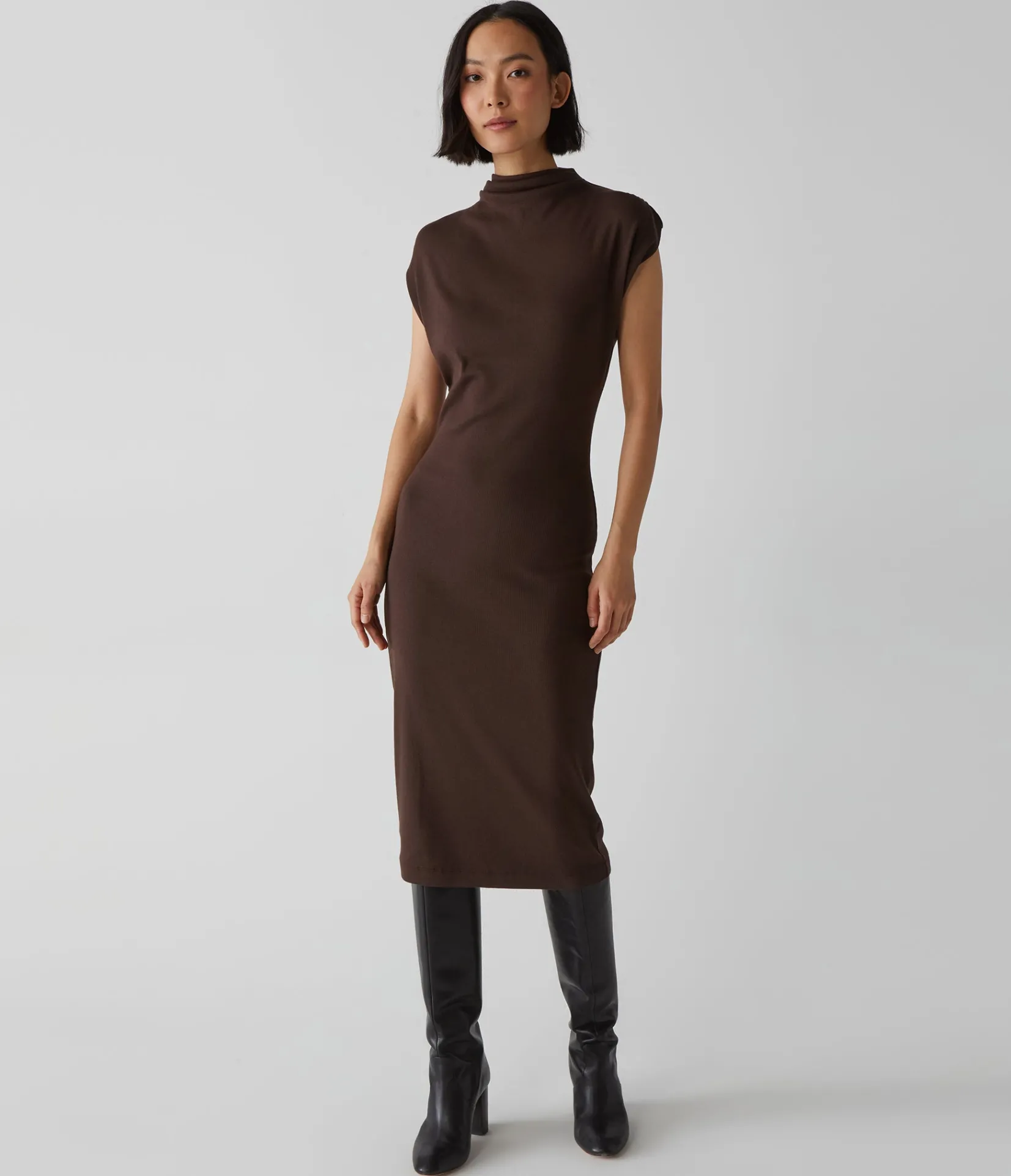 iolanda_power_shoulder_dress_9.webp Michael Stars Iolanda Power Shoulder Dress- Dresses | Midi Dresses