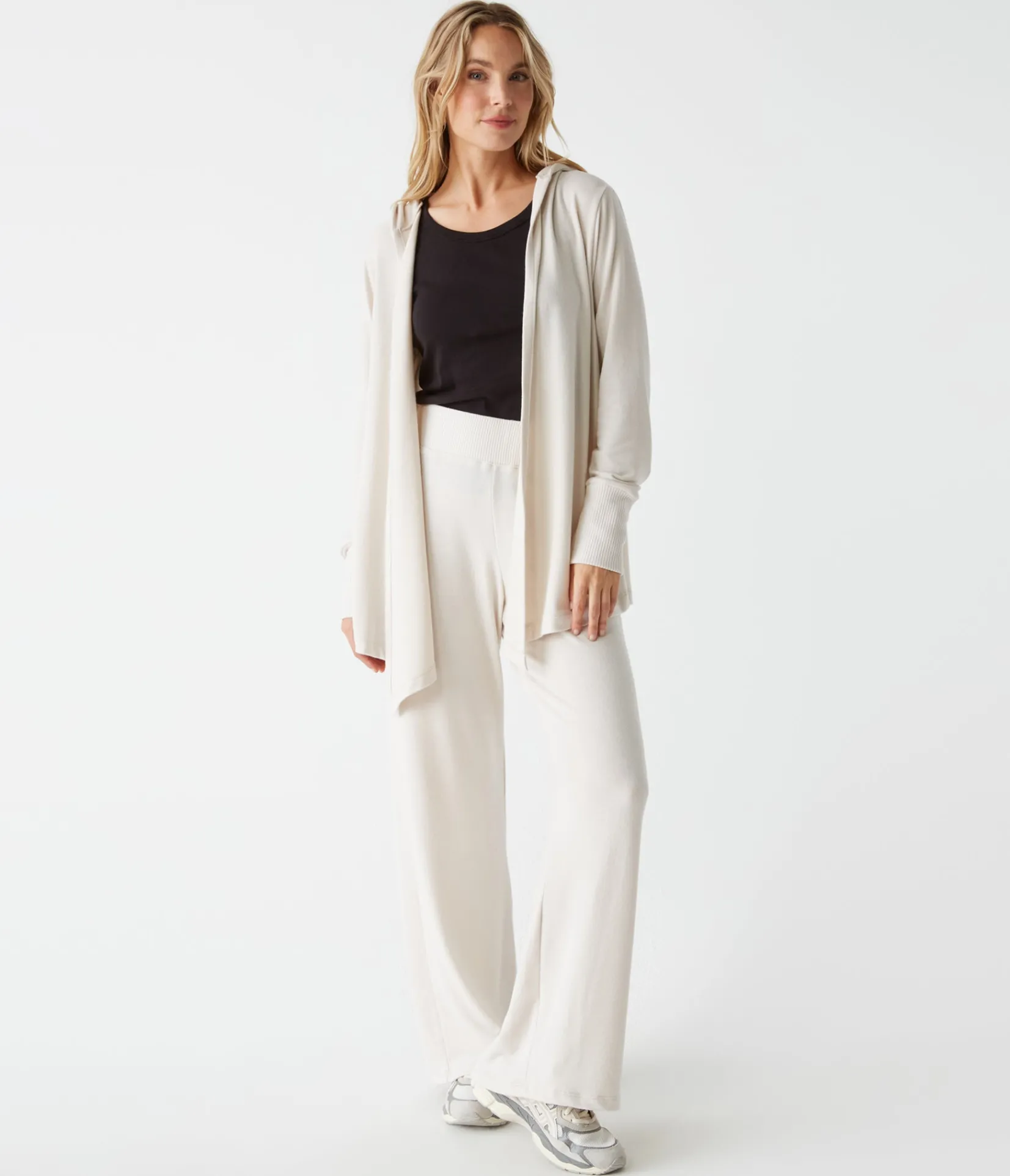 jones_wide_leg_pant_0.webp Michael Stars Jones Wide Leg Pant- Pants, Shorts & Skirts | Loungewear
