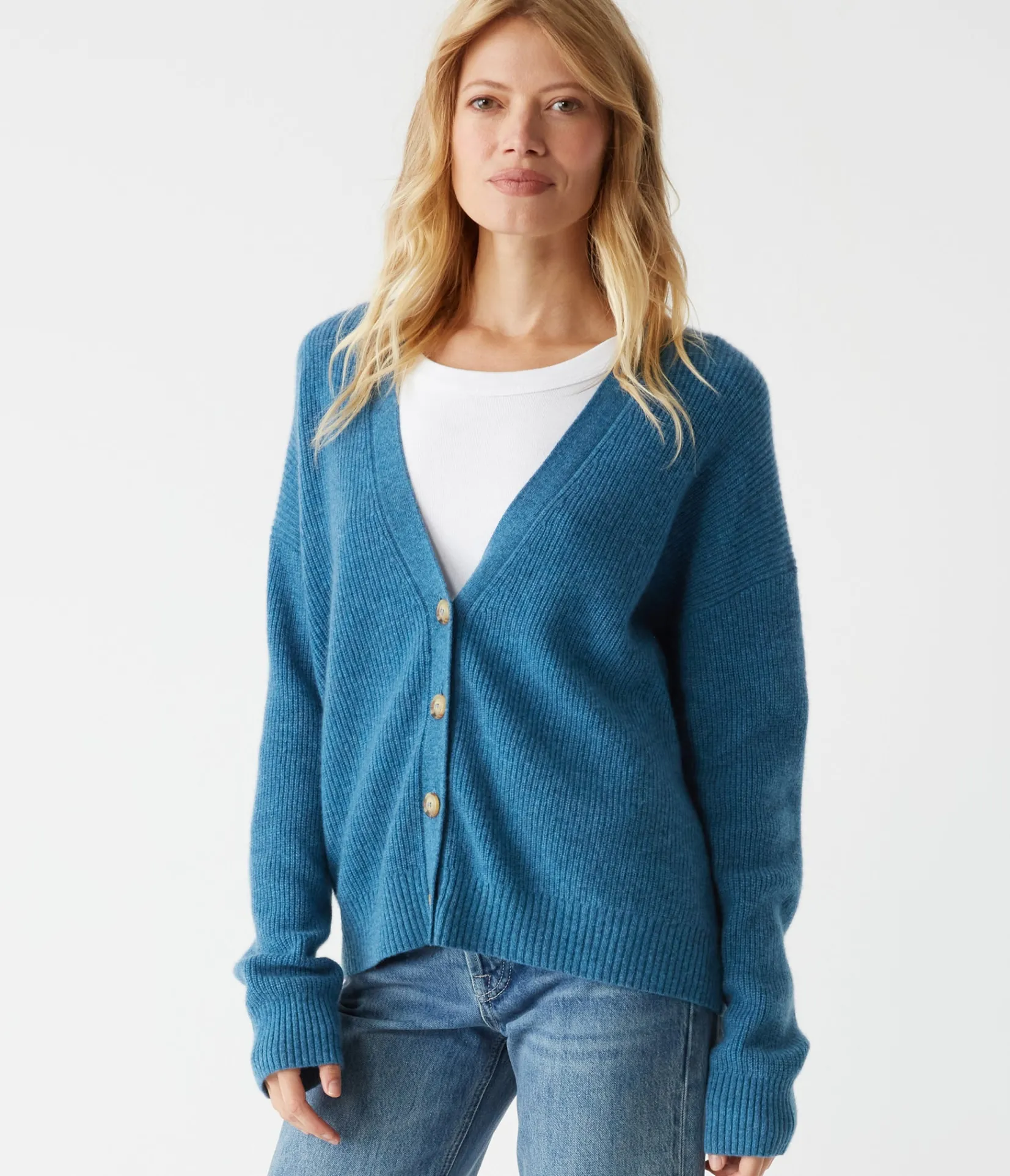 julia_cashmere_cardigan_10.webp Michael Stars Julia Cashmere Cardigan- Sweaters & Cardigans