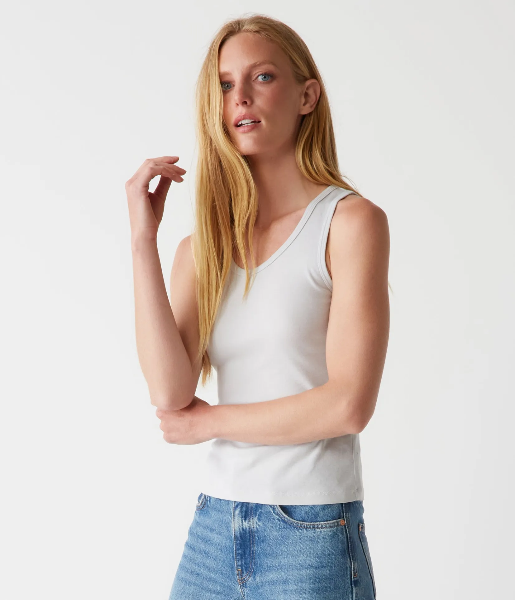 juno_scoop_neck_tank_2.webp Michael Stars Juno Scoop Neck Tank- Tank Tops | Supima Cotton T-Shirts