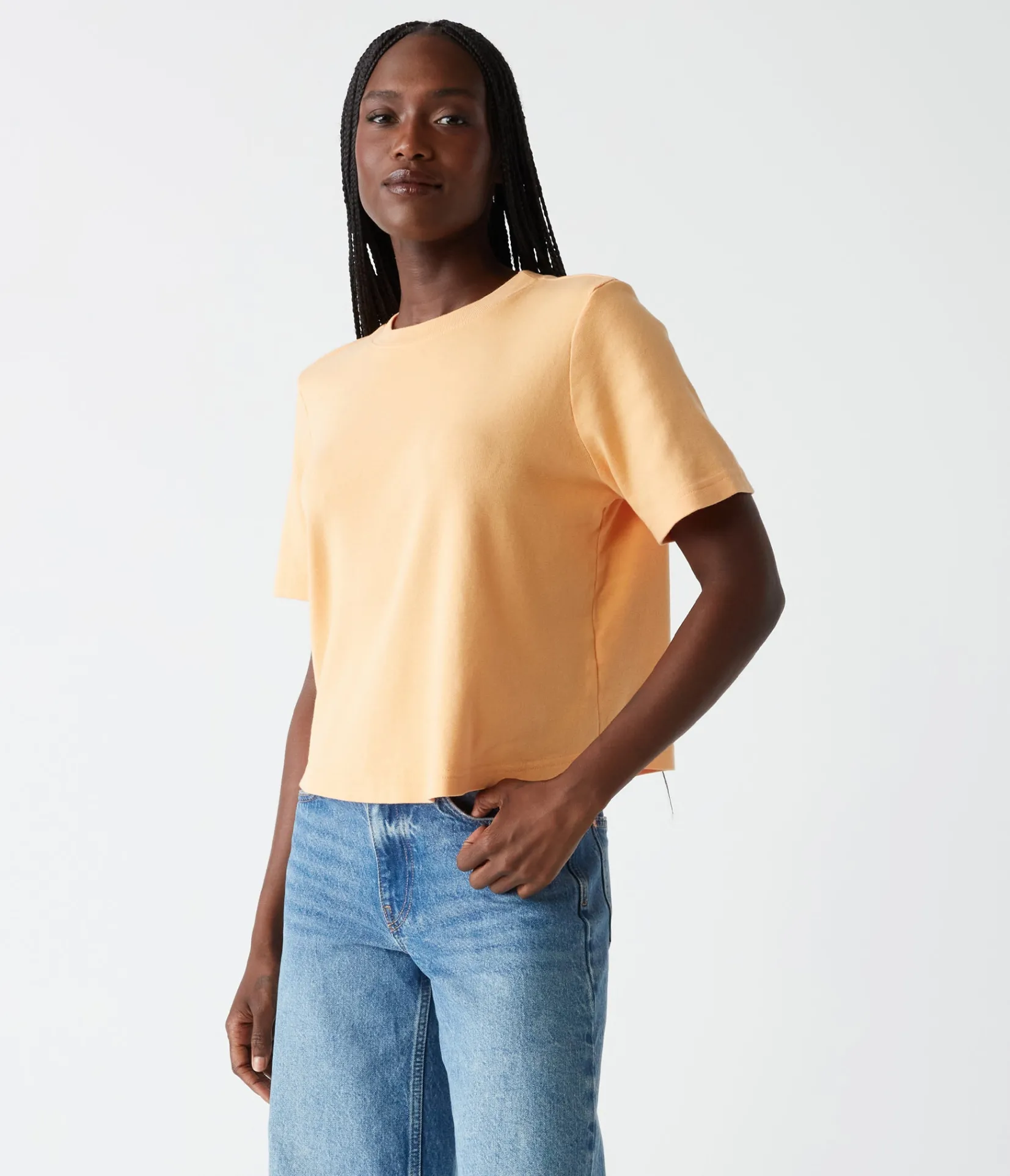 kona_crew_neck_tee_2.webp Michael Stars Kona Crew Neck Tee- T-Shirts | 1x1 Cotton T-Shirts