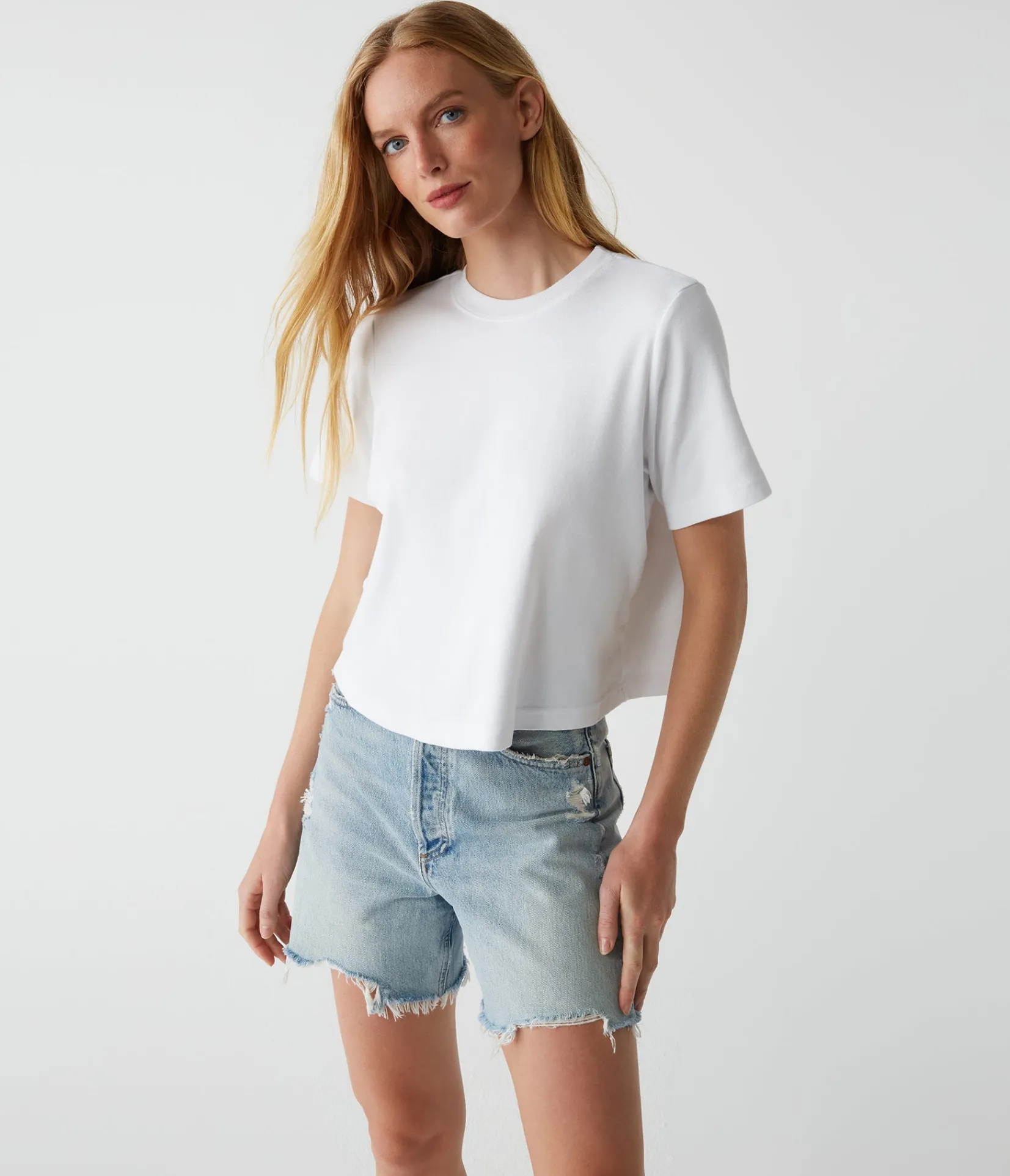kona_crew_neck_tee_20.webp Michael Stars Kona Crew Neck Tee- T-Shirts | 1x1 Cotton T-Shirts
