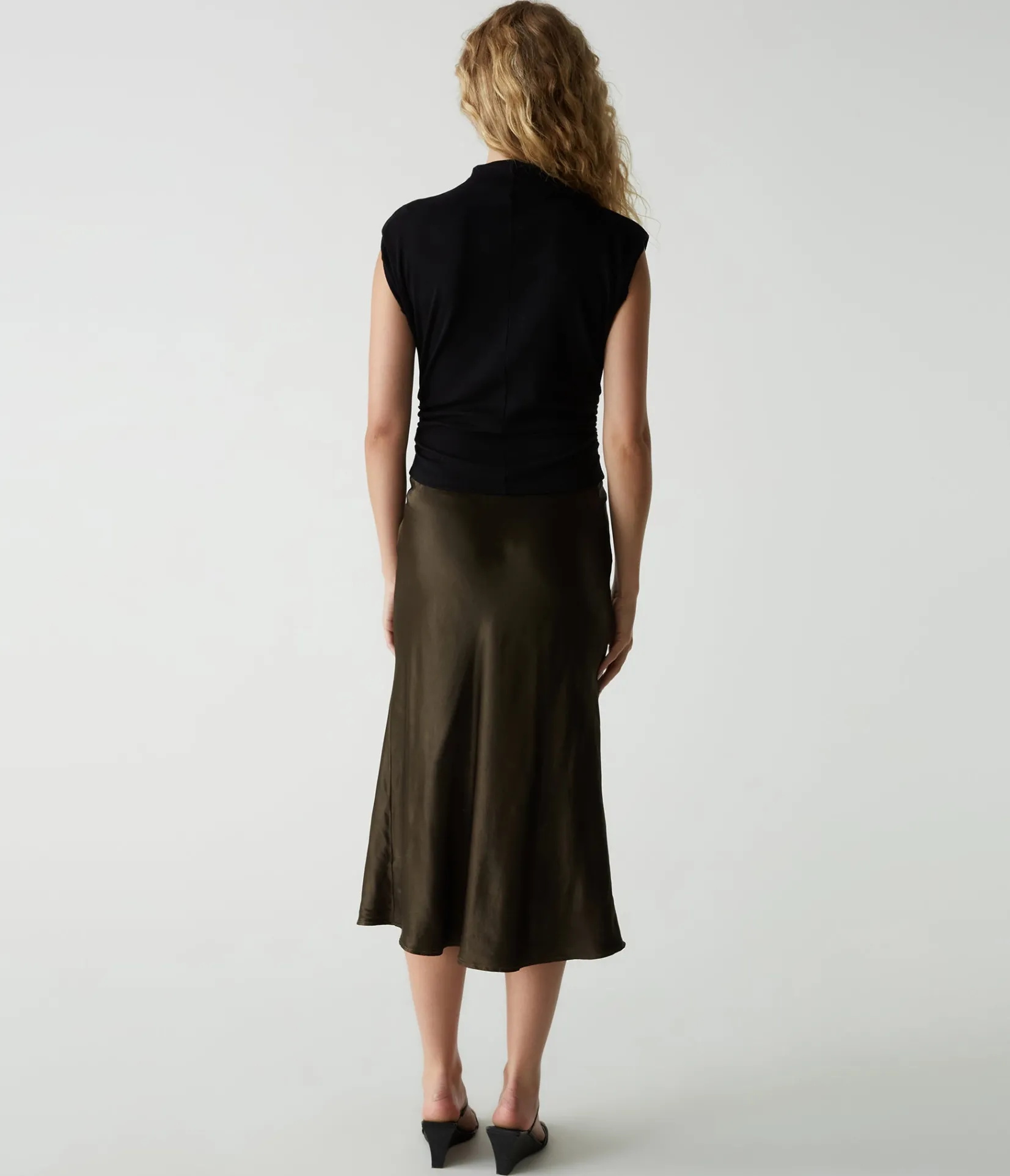 leila_bias_midi_skirt_63.webp Michael Stars Leila Bias Midi Skirt- Pants, Shorts & Skirts