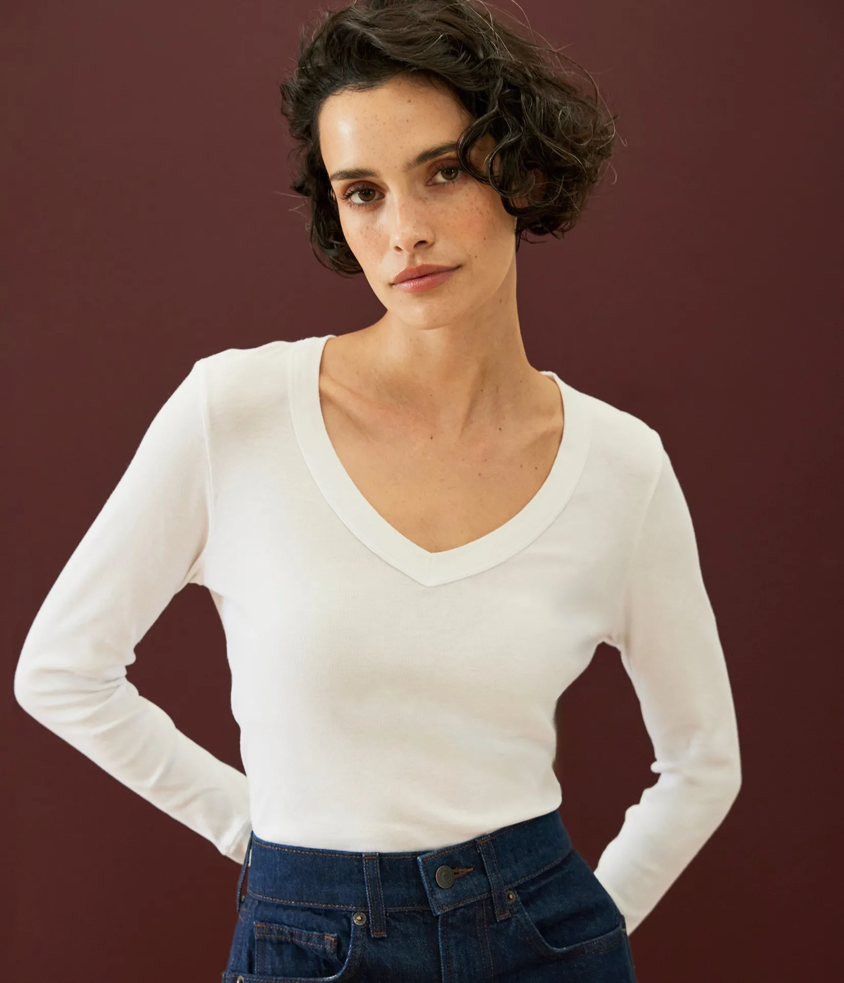 molly_vneck_tee_4.webp Michael Stars Molly V-Neck Tee- T-Shirts | Supima Cotton T-Shirts