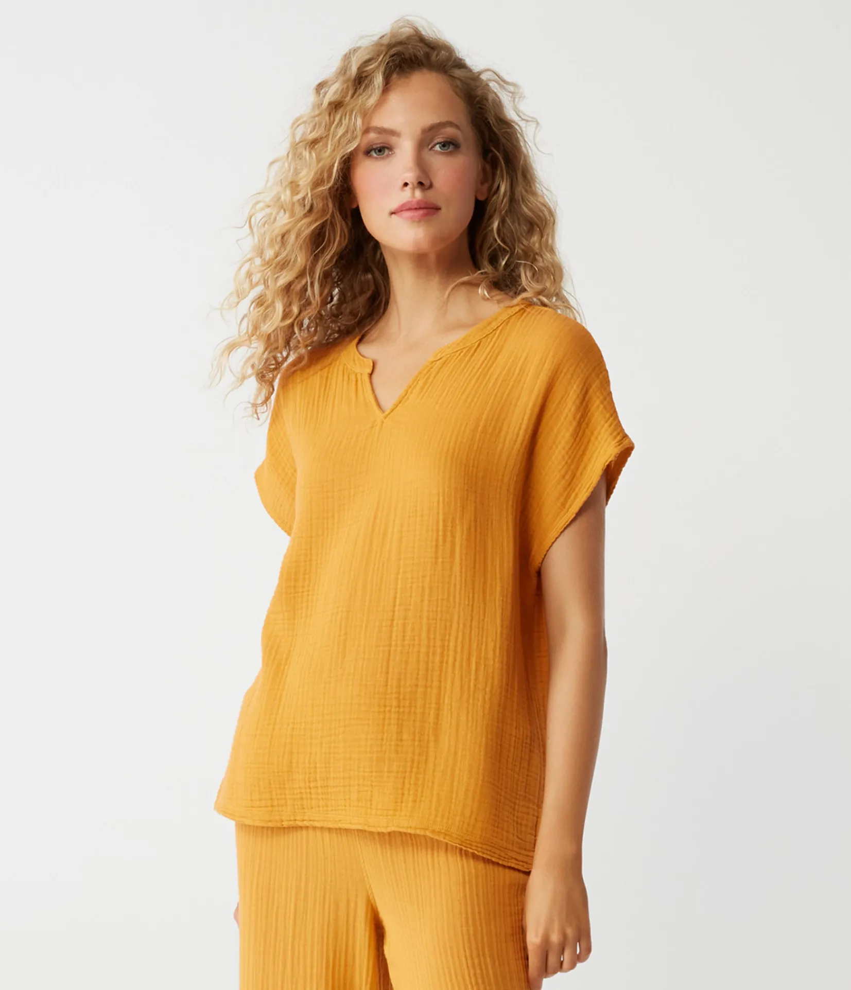 naomi_split_neck_top_22.webp Michael Stars Naomi Split Neck Top- Tops, Blouses & Shirts