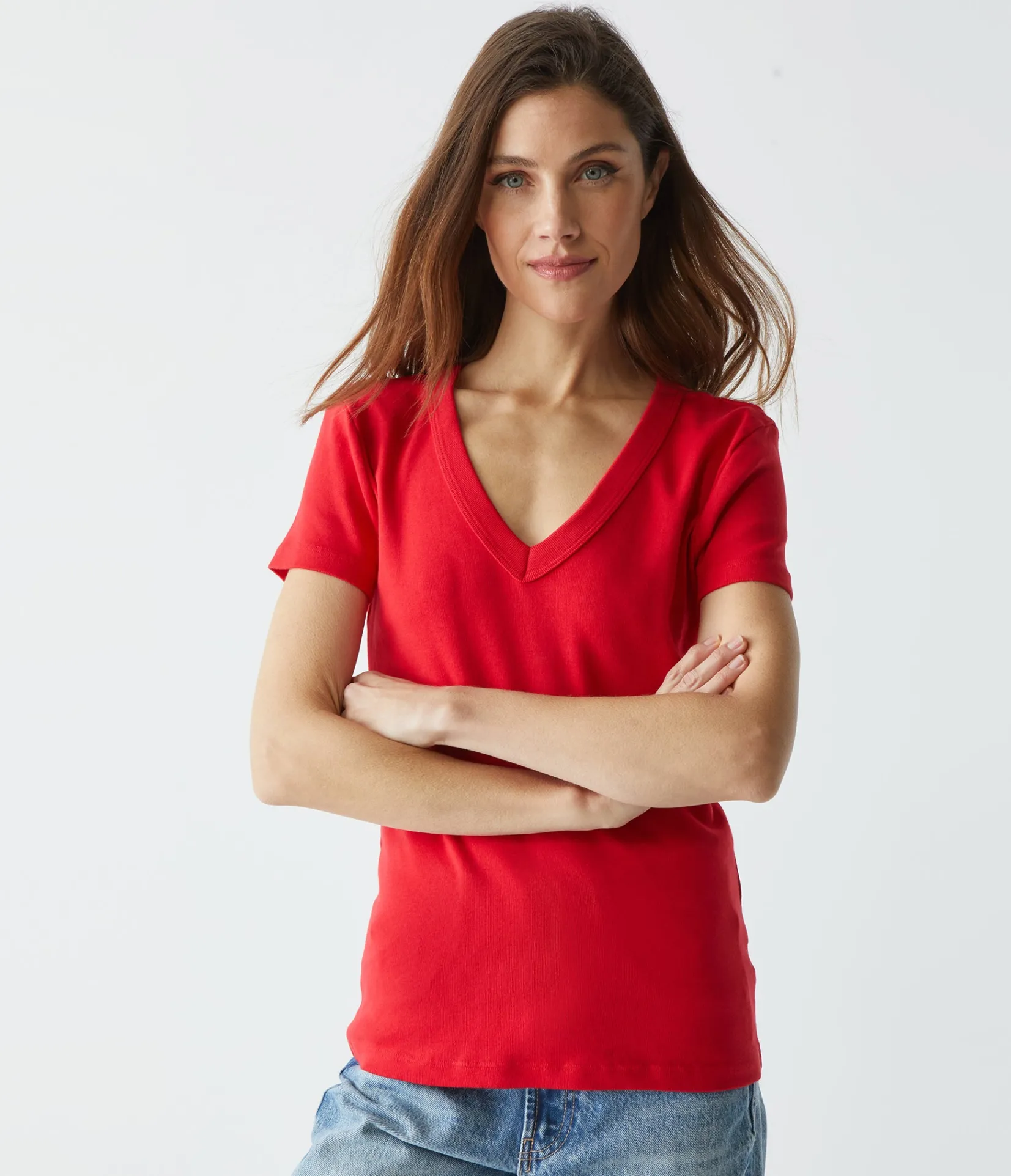 nikki_vneck_tee_51.webp Michael Stars Nikki V-Neck Tee- T-Shirts | 1x1 Cotton T-Shirts