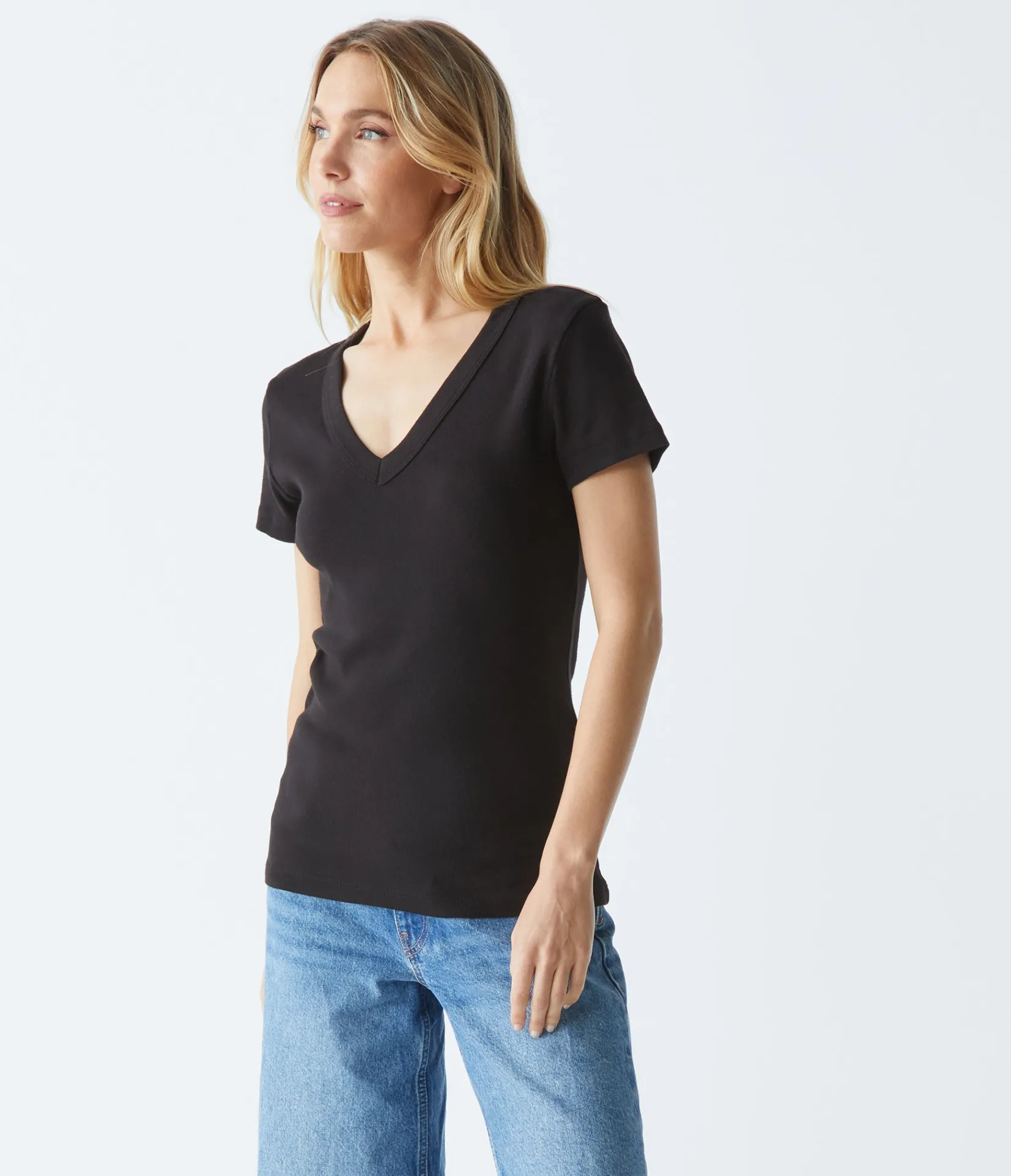nikki_vneck_tee_6.webp Michael Stars Nikki V-Neck Tee- T-Shirts | 1x1 Cotton T-Shirts