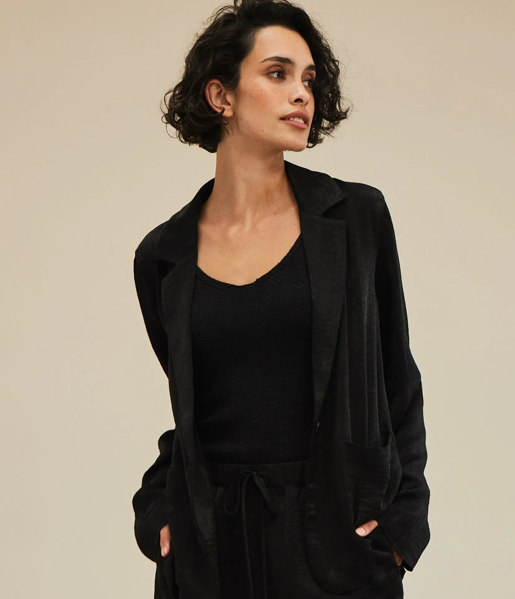 paula_hammered_satin_blazer_1.webp Michael Stars Paula Hammered Satin Blazer- Blazers, Jackets & Outerwear