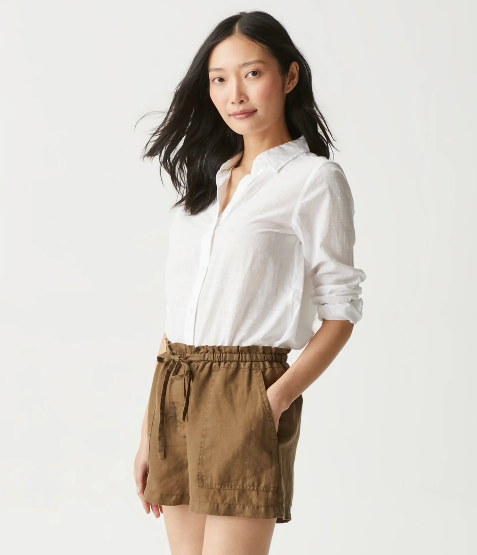 paulette_linen_short_26.webp Michael Stars Paulette Linen Short- Pants, Shorts & Skirts