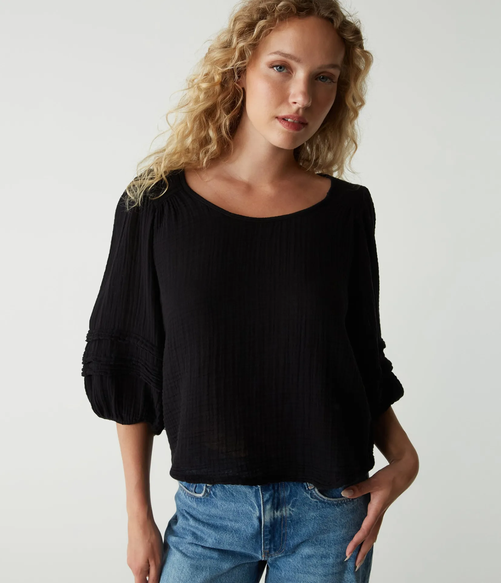 pruitt_balloon_sleeve_top_40.webp Michael Stars Pruitt Balloon Sleeve Top- Tops, Blouses & Shirts