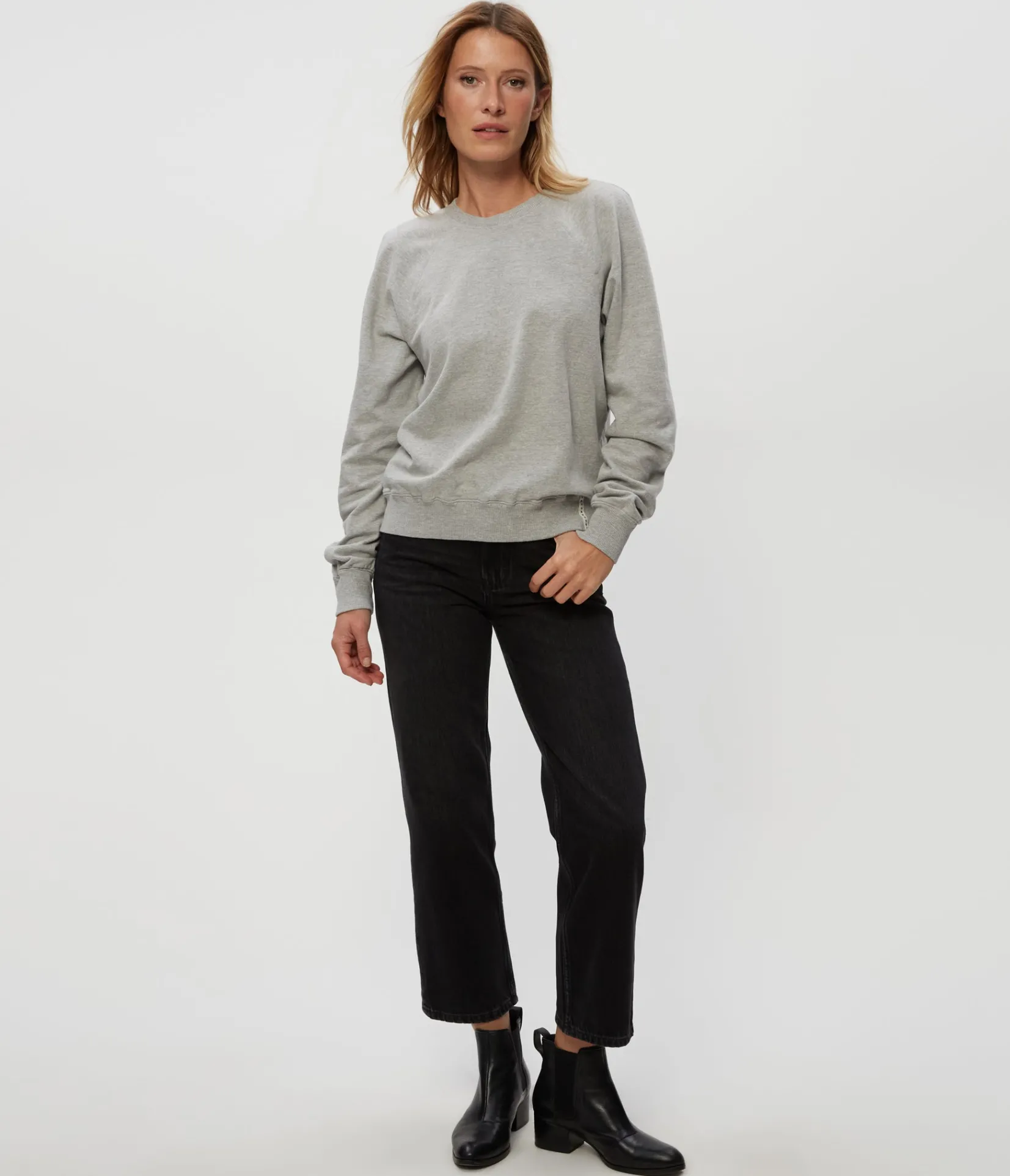 shayla_raglan_sweatshirt_1.webp Michael Stars Shayla Raglan Sweatshirt- Loungewear