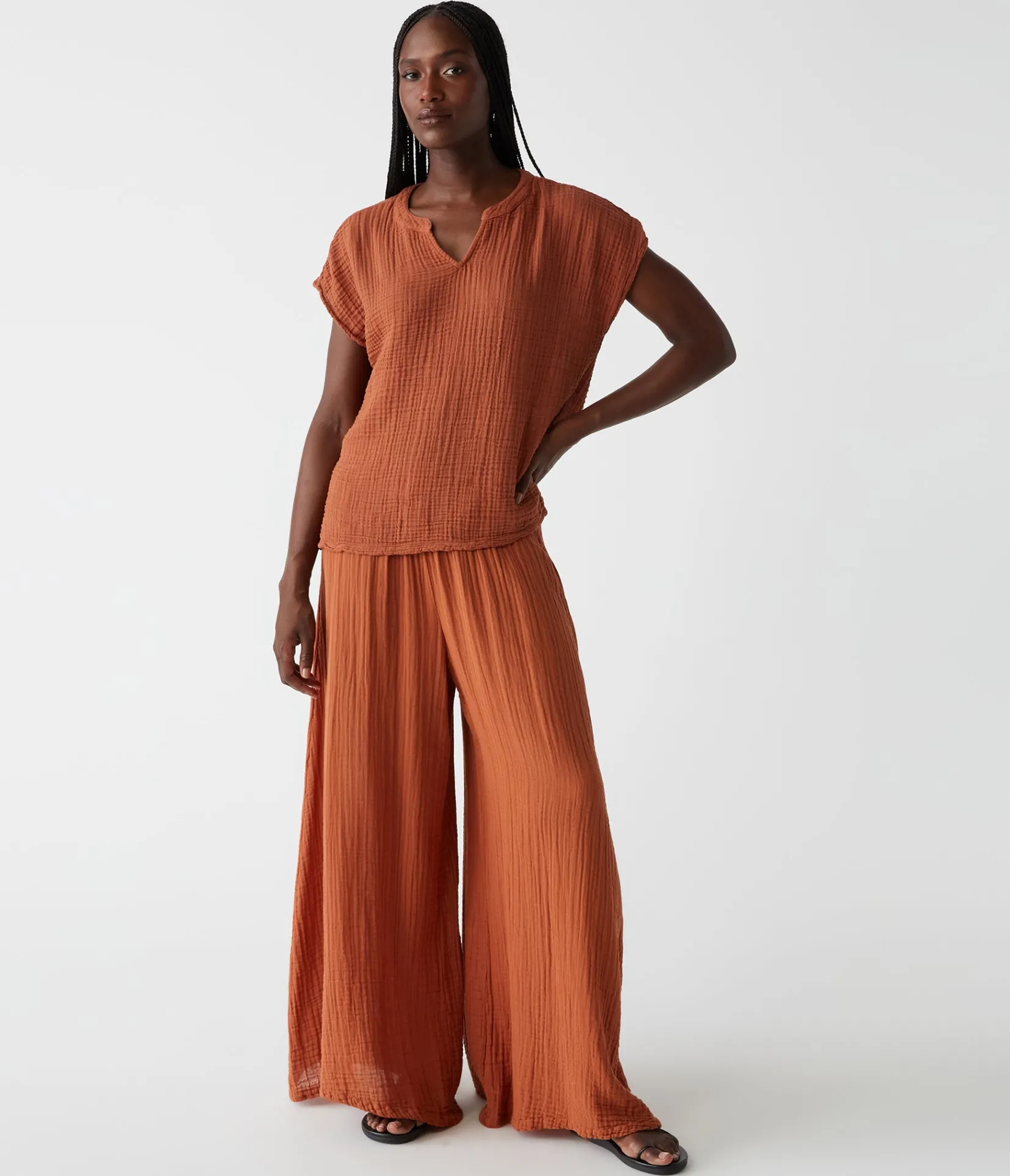simba_smocked_waist_pant_15.webp Michael Stars Simba Smocked Waist Pant- Pants, Shorts & Skirts