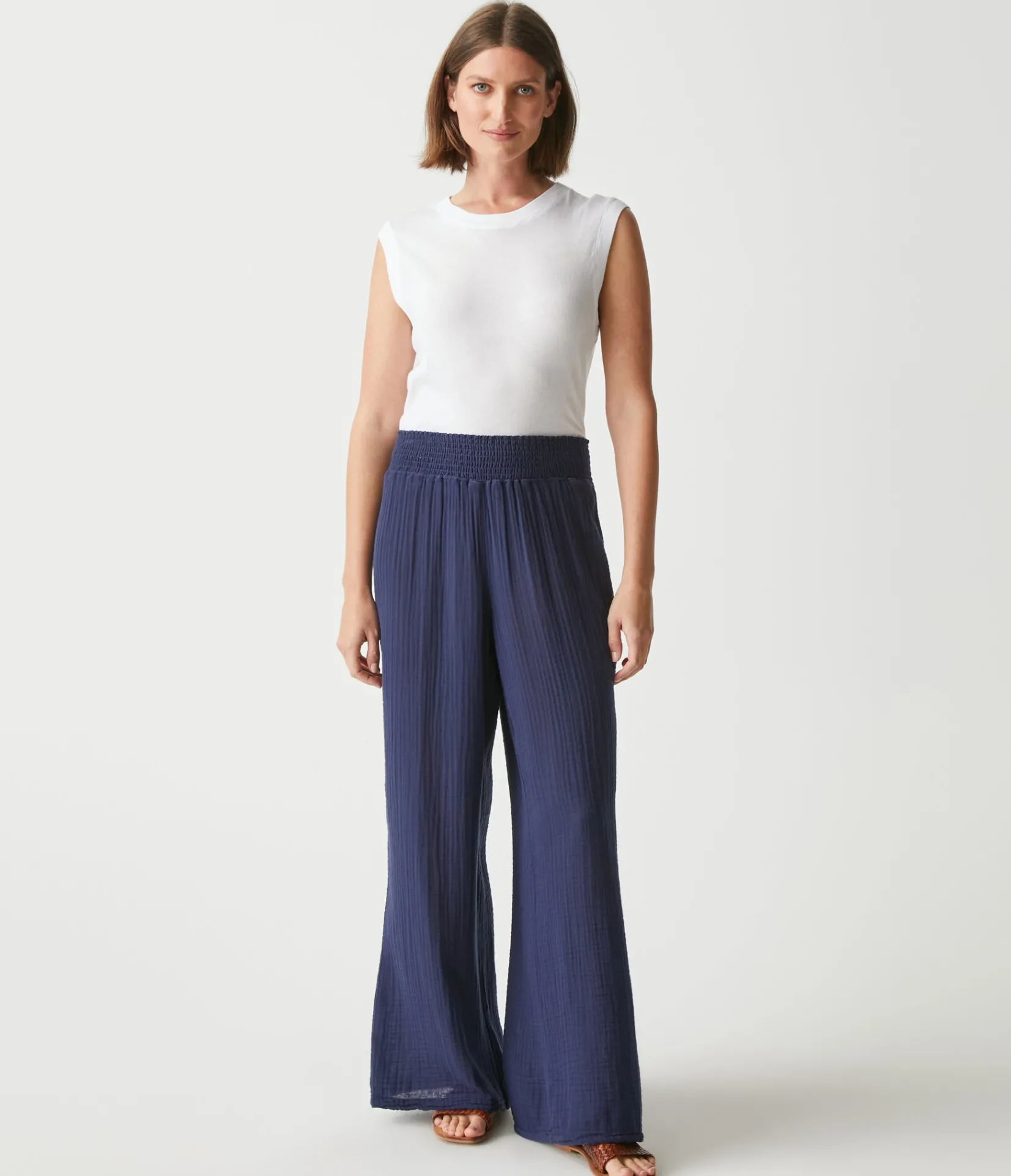susie_gauze_pant_25.webp Michael Stars Susie Gauze Pant- Pants, Shorts & Skirts