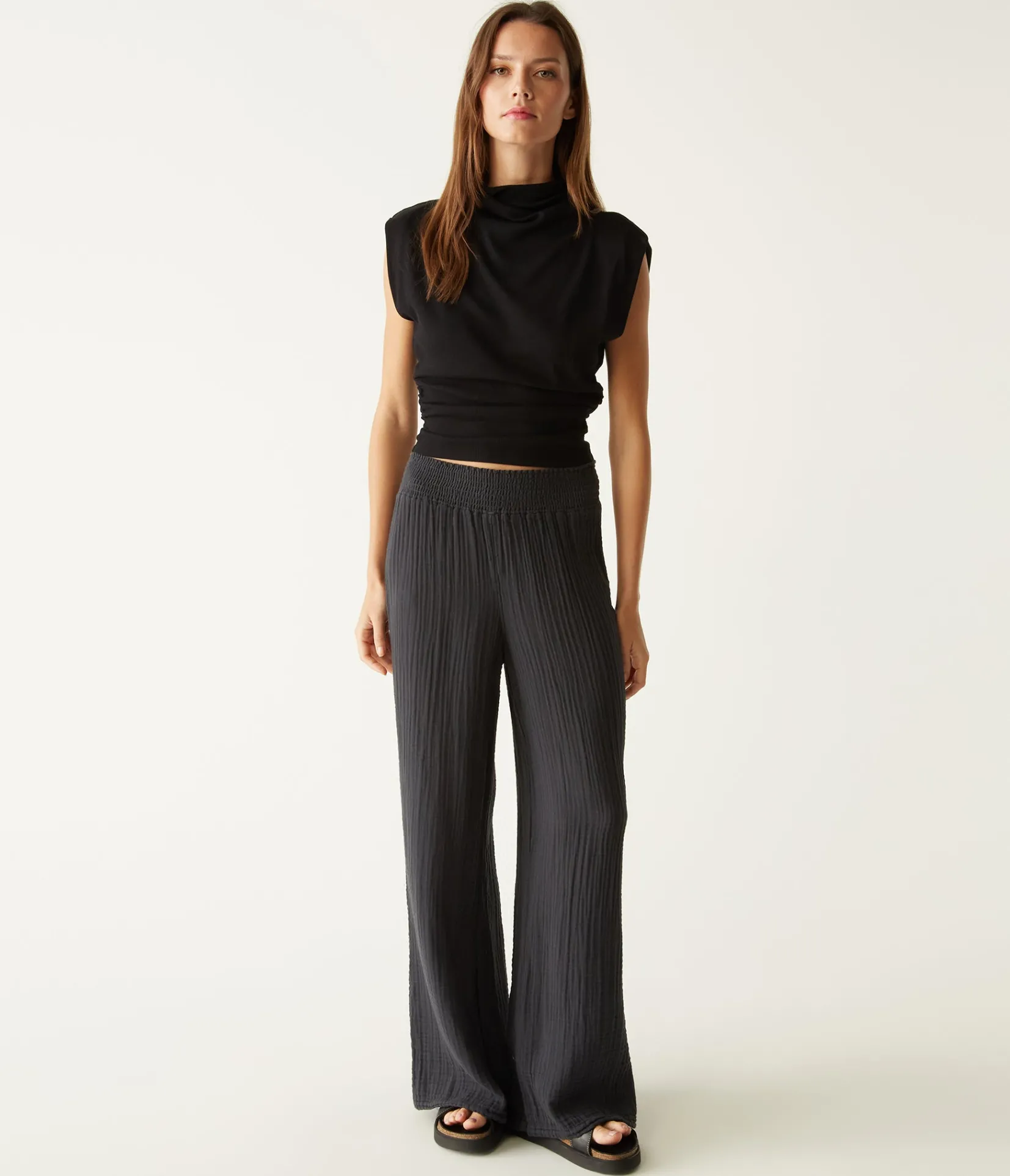 susie_gauze_pant_90.webp Michael Stars Susie Gauze Pant- Pants, Shorts & Skirts