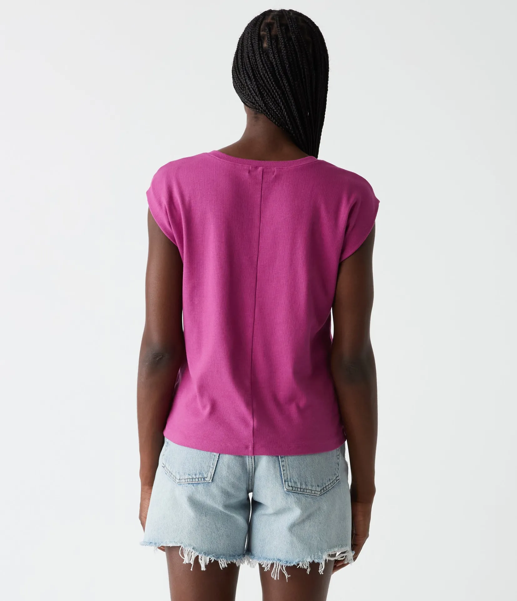 tati_power_shoulder_top_35.webp Michael Stars Tati Power Shoulder Top- T-Shirts | Ultra Rib T-Shirts