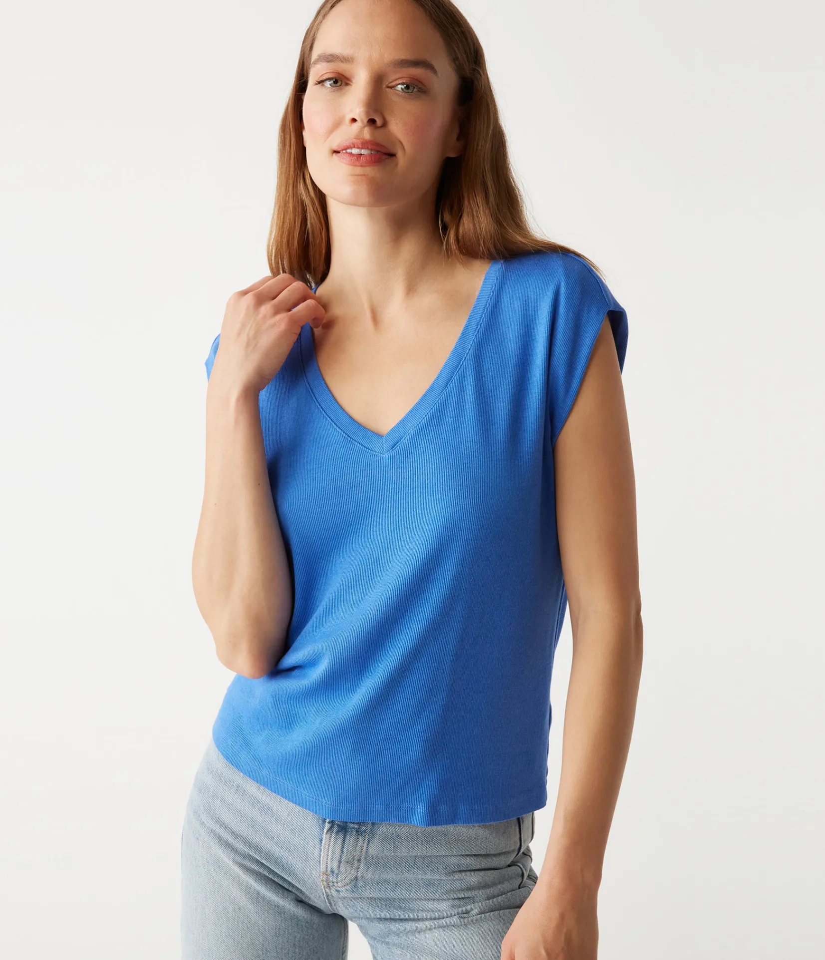 tati_power_shoulder_top_36.webp Michael Stars Tati Power Shoulder Top- T-Shirts | Ultra Rib T-Shirts