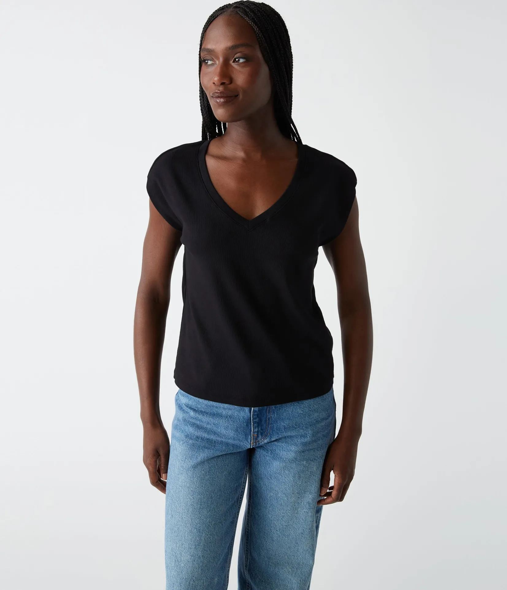 tati_power_shoulder_top_4.webp Michael Stars Tati Power Shoulder Top- T-Shirts | Ultra Rib T-Shirts